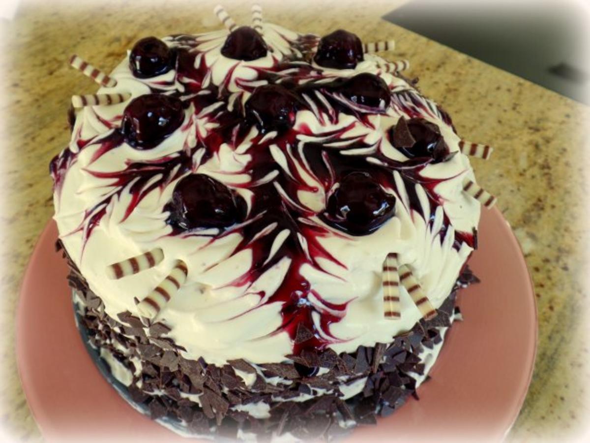 Kleine Schwarzwälder Kirschtorte - Rezept